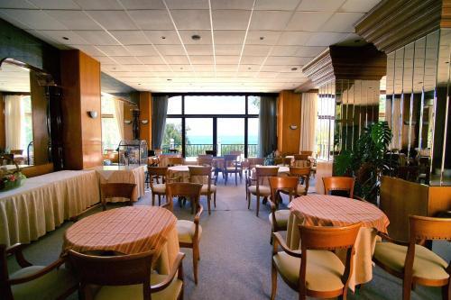 Hotel Elegant Kyparissia