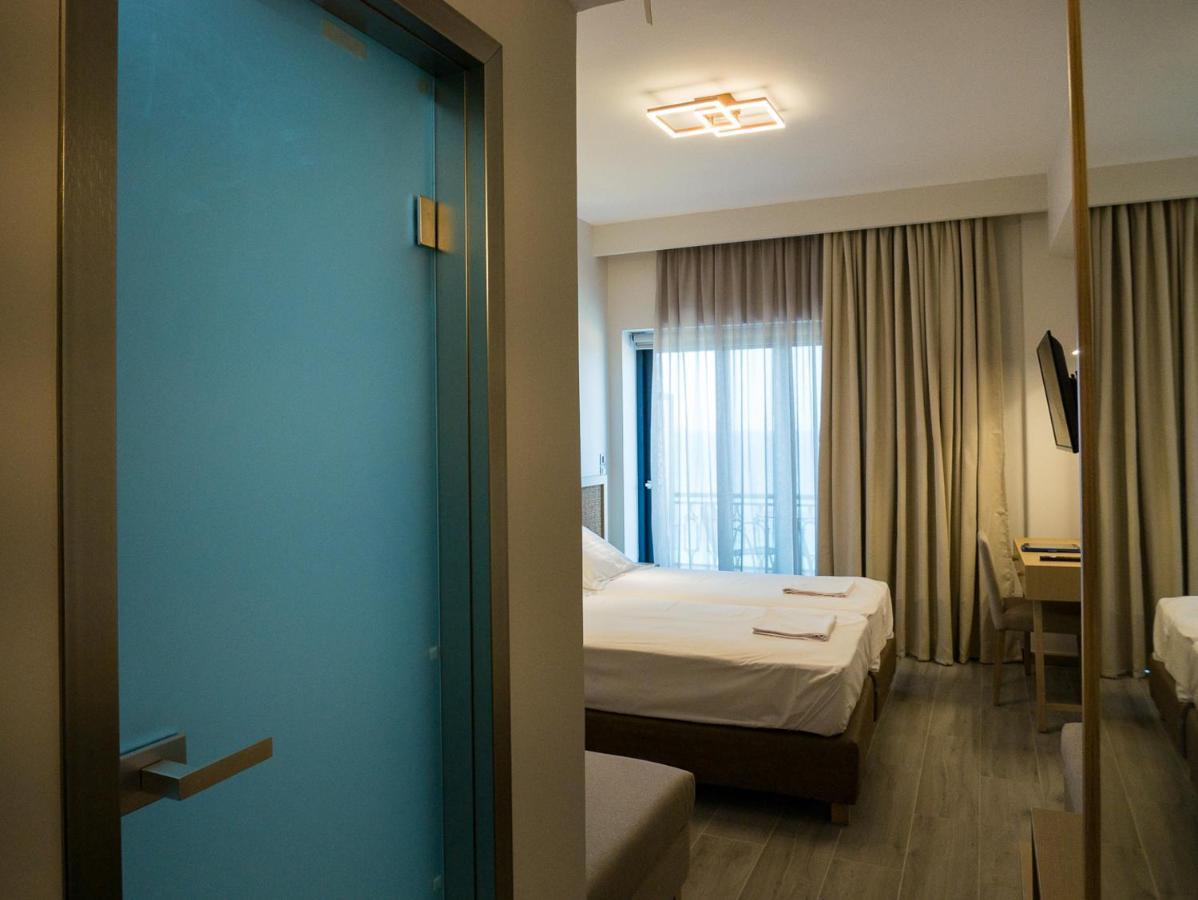 Hotel Elegant 3*